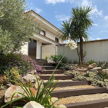Daire 2 With Bath In This Nice House, Pool, Seaview *