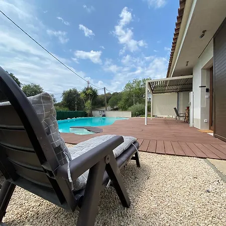 2 With Bath In This Nice House, Pool, Seaview Palafolls