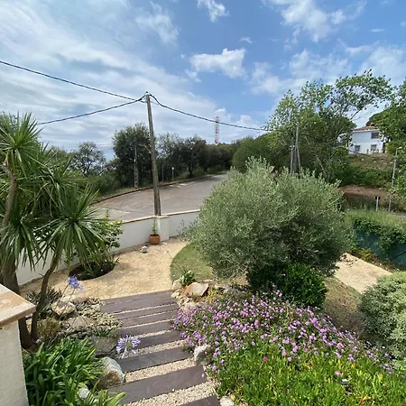 2 With Bath In This Nice House, Pool, Seaview Daire *