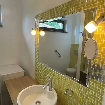 2 With Bath In This Nice House, Pool, Seaview Palafolls