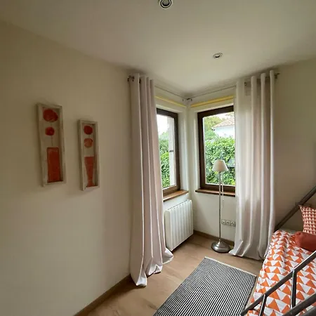 Daire 2 With Bath In This Nice House, Pool, Seaview